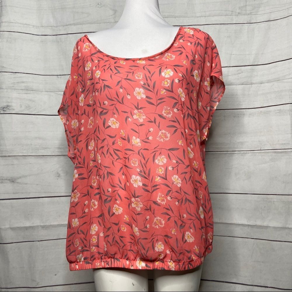 Torrid coral sheer 0 12 large top